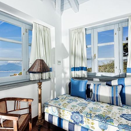 Villa Sabrina Relais ソレント 部屋 写真