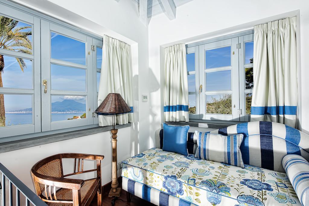 Villa Sabrina Relais ソレント 部屋 写真